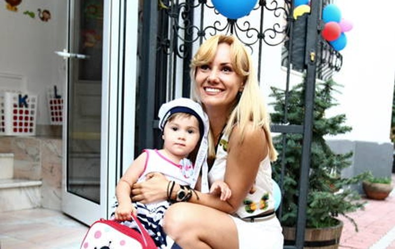 Oana Ioniță lămurește problema pensiei alimentare: ”Fetița mea are tot ce-i trebuie”