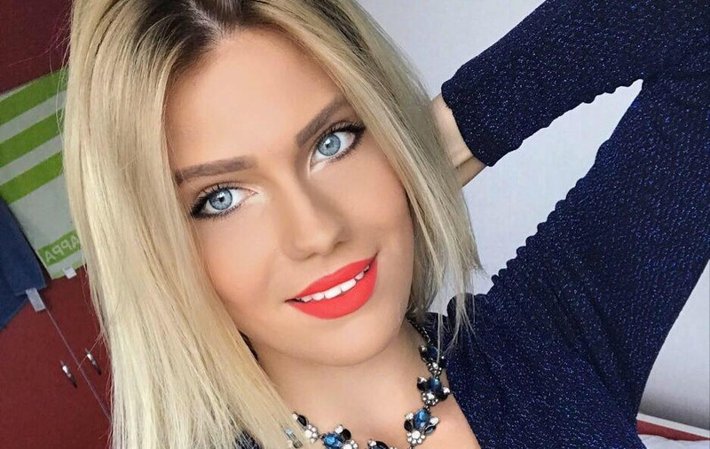 Adelina Budai Ungureanu, cea mai frumoasă voleibalista de  la noi. Are 17 ani și cu siguranță va frânge multe inimi | FOTO