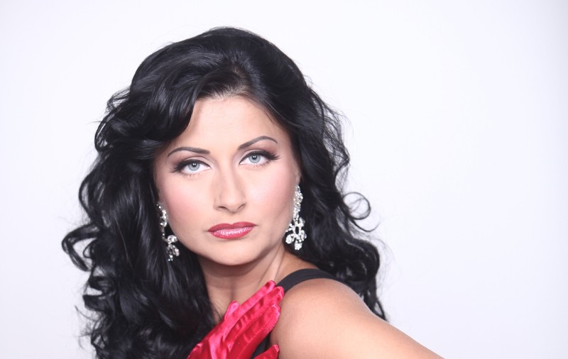 GABRIELA CRISTEA, la un pas să ARDĂ de VIE! ”Era SĂ MOR, la PROPRIU!”