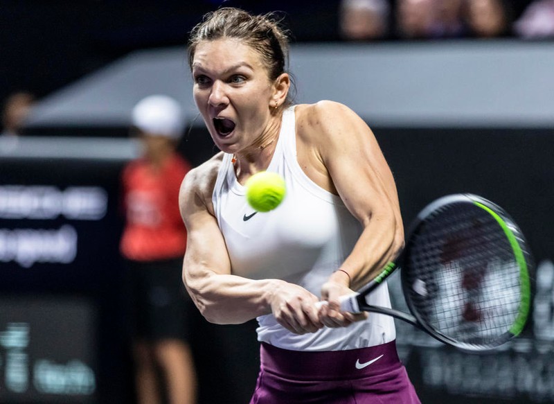 Simona Halep. EPA-EFE/ALEX PLAVEVSKI