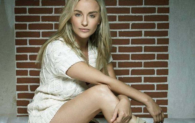 CUM DE ARATĂ TANIA BUDI AŞA DE BINE? BLONDA ÎŢI DEZVĂLUIE UNUL DINTRE SECRETELE EI!
