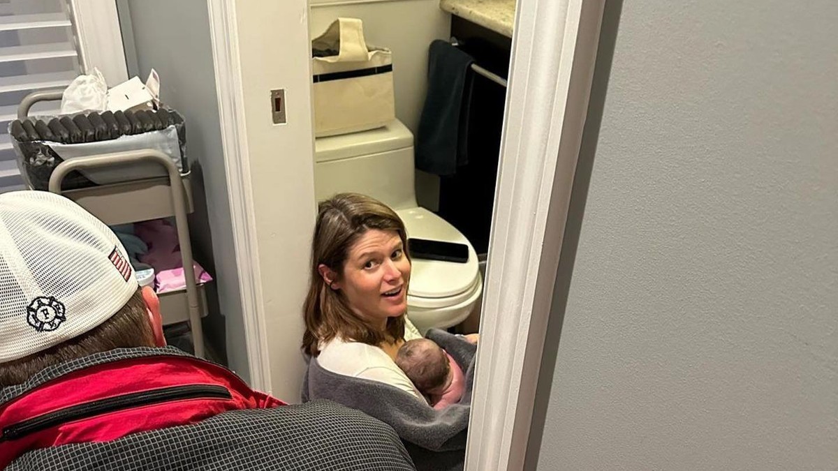 Kasie Hunt a născut acasă