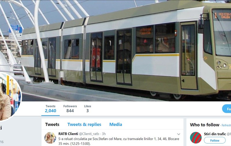 RATB are parc auto învechit, dar e în trend cu comunicarea. Informații în timp real pe Twitter și bilete prin SMS