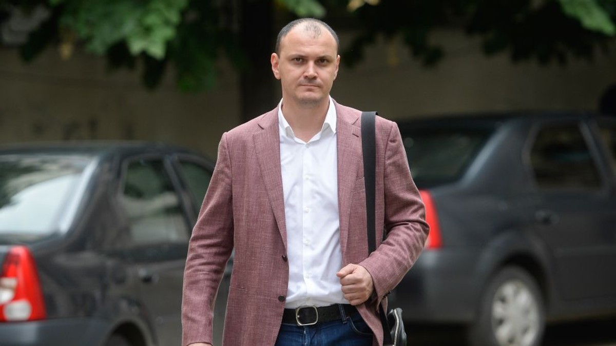 Sebastian Ghiță susține că a primit azil politic în Serbia