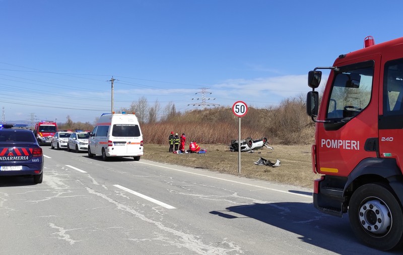 Un spectator de 19 ani a murit după ce a fost lovit de o mașină în timpul unui raliu din Brașov dedicat șoferilor amatori