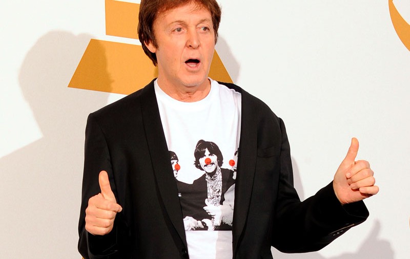 McCartney stă la poze ca să nu aibă soarta prinţesei Diana