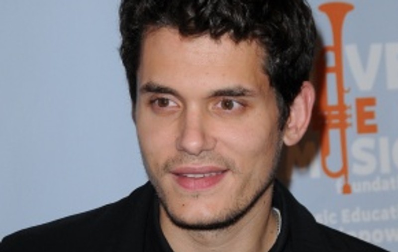 John Mayer scrie pe blog de pe... toaletă
