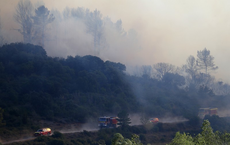 „Dependent de adrenalină”. Un pompier din Franța, acuzat că a provocat o serie de incendii de vegetație