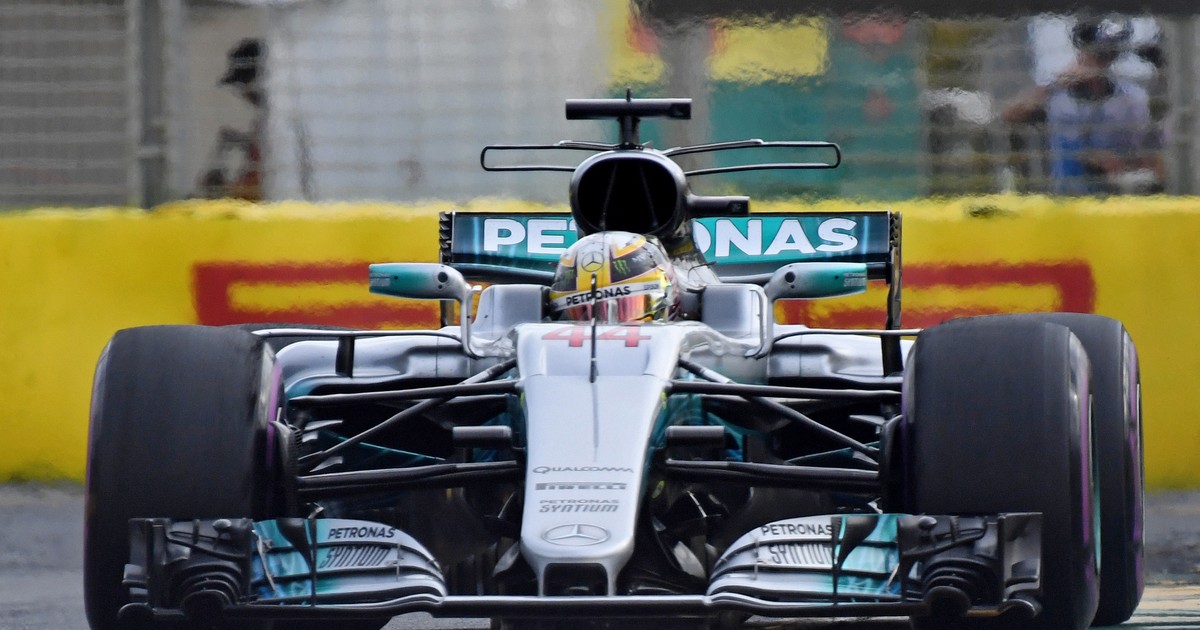 Recordul lui Michael Schumacher a fost doborât de Lewis Hamilton