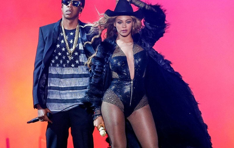 Beyonce şi Jay-Z vor cânta la NUNTA Angelinei Jolie şi a lui Brad Pitt