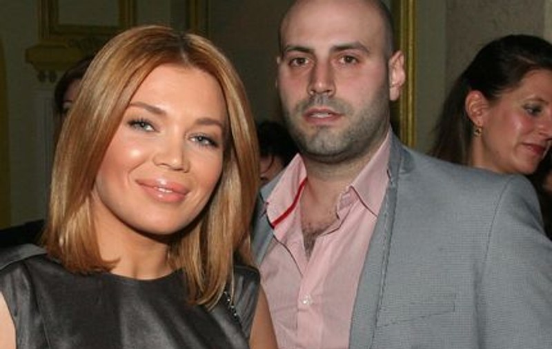 Gina Pistol e însărcinată cu Nicola?