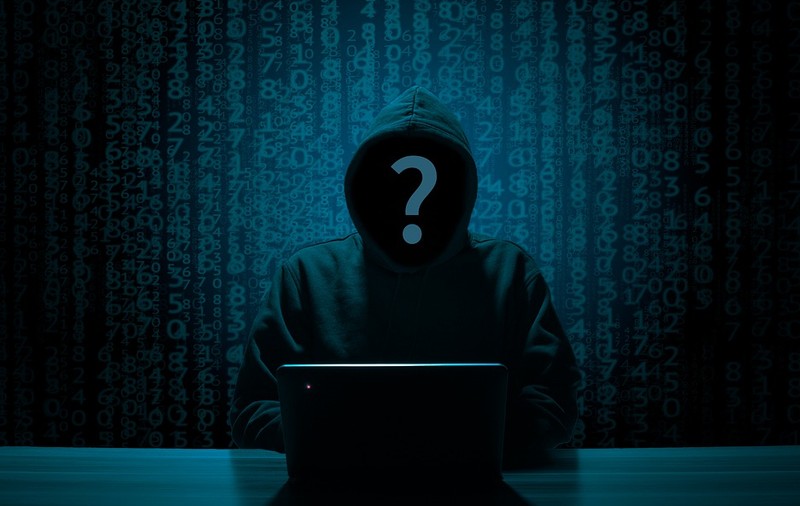 Cum a ajuns un hacker de 19 ani să câștige 1 milion de dolari într-un an, fără să facă nimic ilegal!