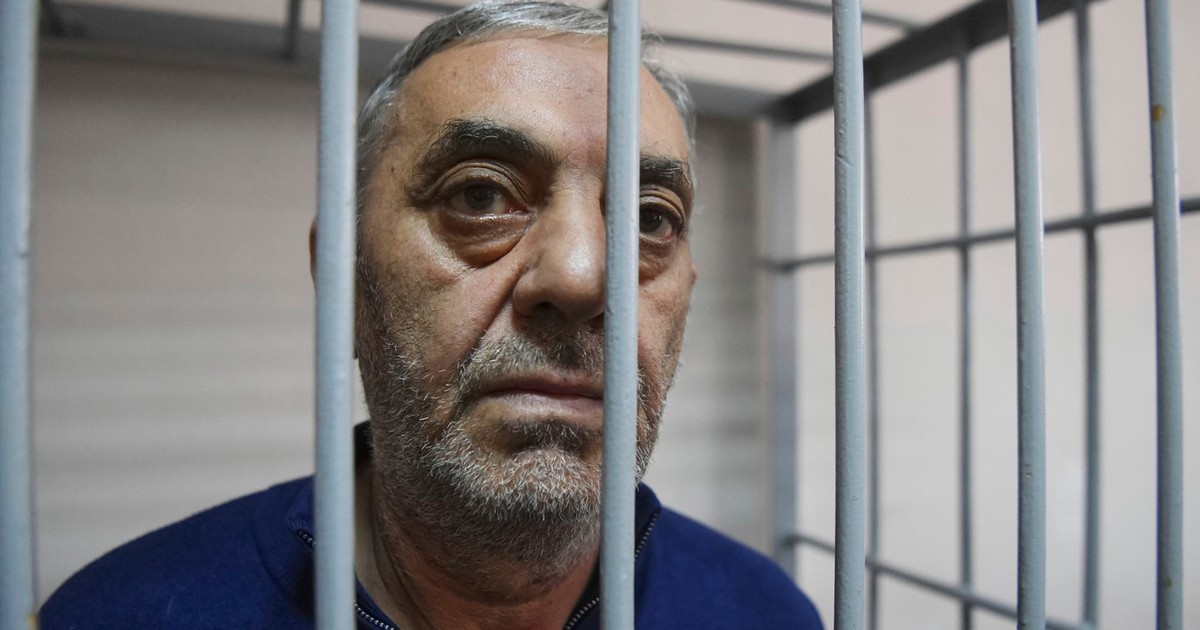 Bakir Safarov, unul dintre azerii reținuți la Ekaterinburg. Frații Ziiaddin și Husein Safarov au murit în timpul arestării Foto: Profimedia