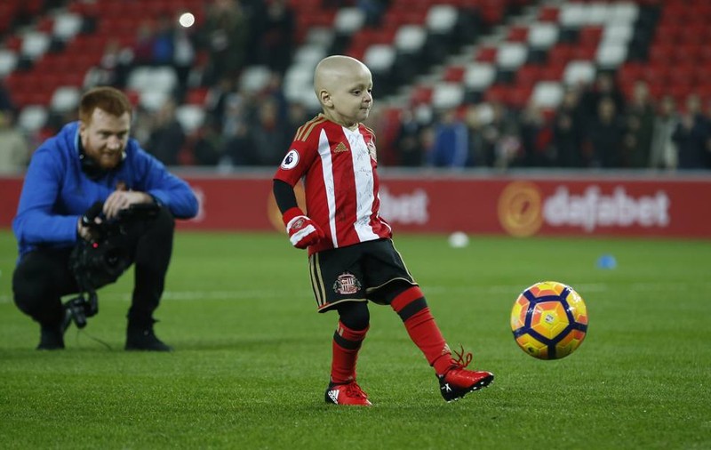 Bradley Lowery, puștiul care a emoționat toată Anglia. Are doar 5 ani și doar câteva luni de trăit