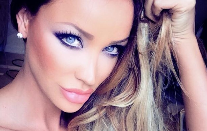 Bianca Drăguşanu SPUNE ADEVĂRUL DESPRE CHIPUL EI! CE ISTERIE a declanşat cu această poză | FOTO ÎN ARTICOL