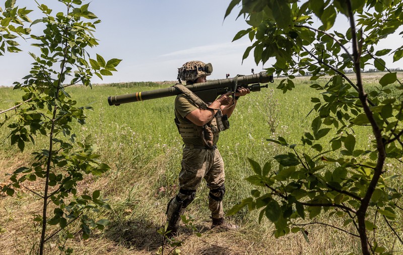 Război în Ucraina, ziua 519 | Ucraina anunță că a recucerit satul Staromaiorske din Donețk, în timp ce forțele sale avansează pe două fronturi