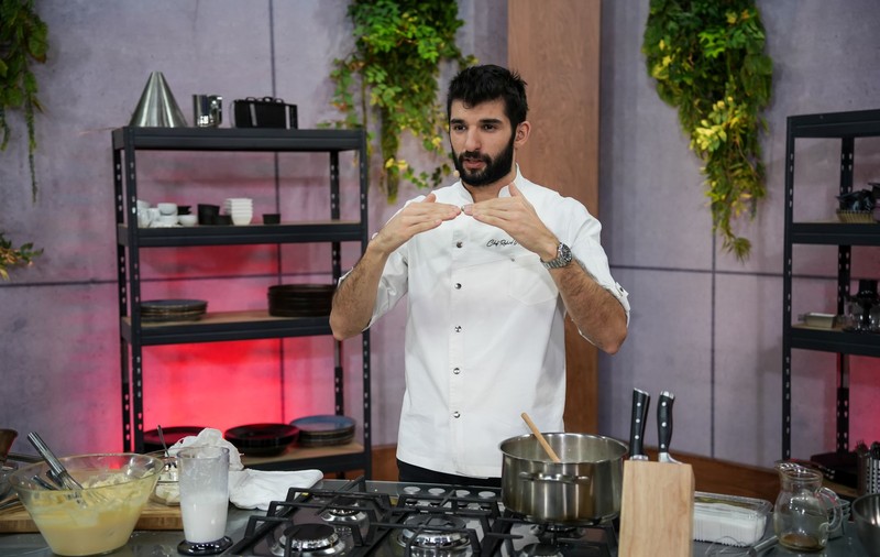Povestea lui Richard Abou Zaki, juratul de la „Chefi la cuțite”. „Opt luni am plâns în fiecare seară și am slăbit zece kilograme”