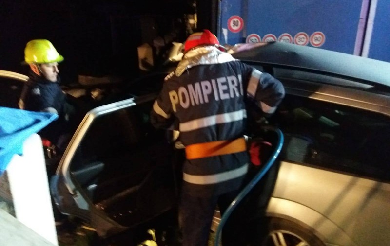 Patru tineri, cu vârste de 18 și 20 de ani, au murit într-un grav accident în Neamț