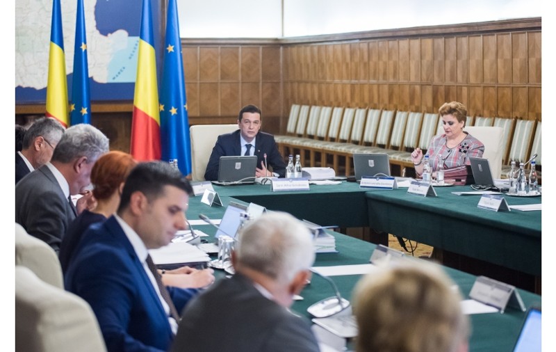 Guvernul a discutat Legea prevenției: Firmele, păsuite să rezolve abaterile constatate de ANAF într-un termen de maxim 3 luni