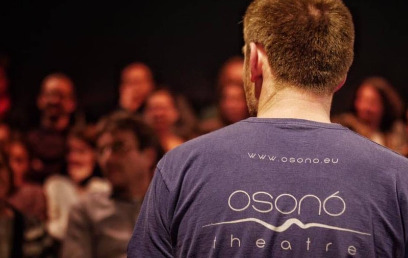 Abuzuri grave, avansuri lascive neconsensuale și manipulări emoționale ale adolescenților, pe bani publici din România și Ungaria și cu fonduri UE, la Teatrul Osonó din Sfântu Gheorghe