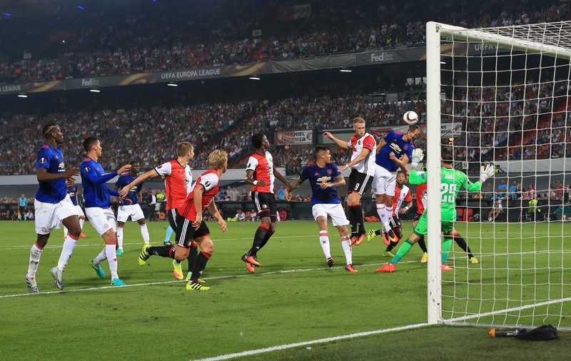Liga Europa. Victorii pentru Lucescu şi Hoban. Stanciu, 70 de minute la Anderlecht / VIDEO