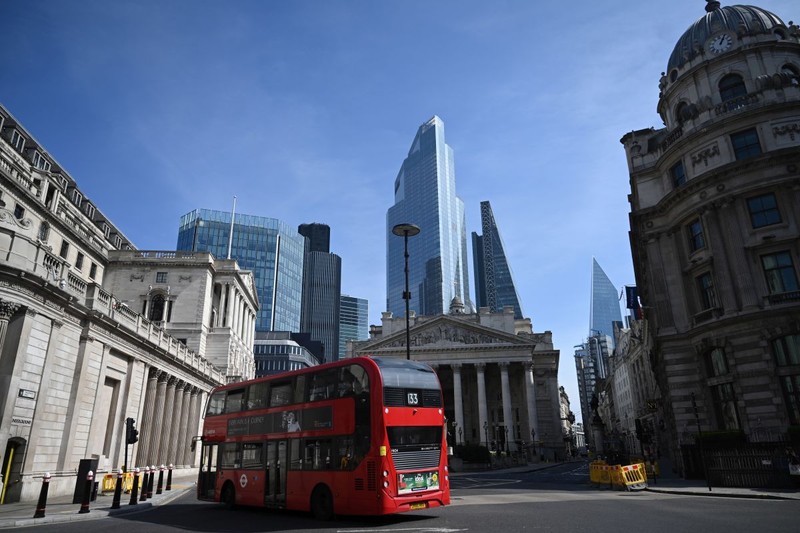 Una dintre cele mai încercate țări ale continentului în pandemie, UK continuă să lupte pentru a-și recâștiga viața normală, indiferent ce înseamnă astăzi “normal” în Marea Britanie EPA-EFE/NEIL HALL