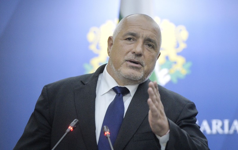 Bulgaria relaxează restricţiile şi deschide şcolile pentru elevii de gimnaziu