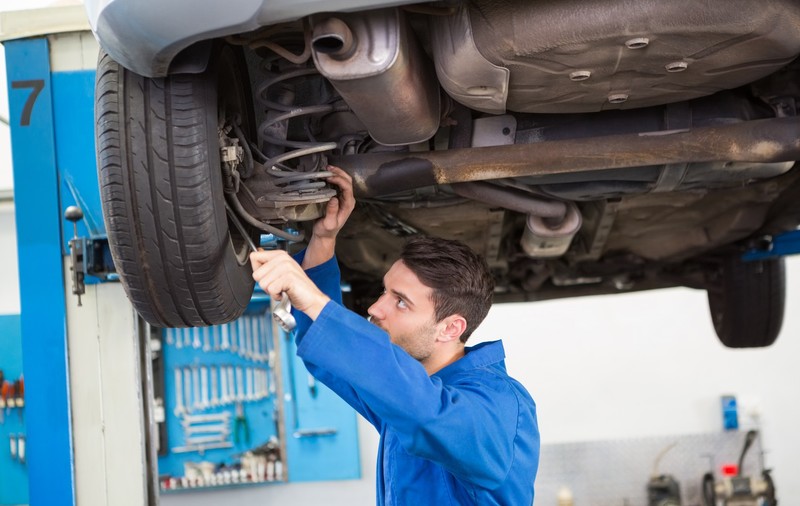 Un mecanic auto a recunoscut că ar da faliment dacă toți șoferii ar conduce această marcă de mașini: „Chiar sunt cei mai buni”