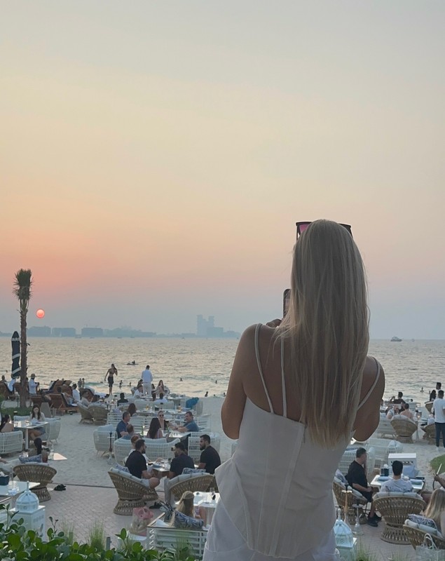 Cum a apărut Elena Vîșcu în vacanța din Dubai. Fanii au observat schimbarea făcută de fosta soție a lui CRBL: „Înflorește după divorț”