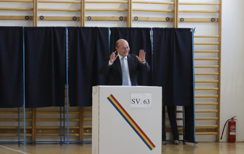 Traian Băsescu anunță condițiile în care ar putea candida la alegerile pentru Primăria București