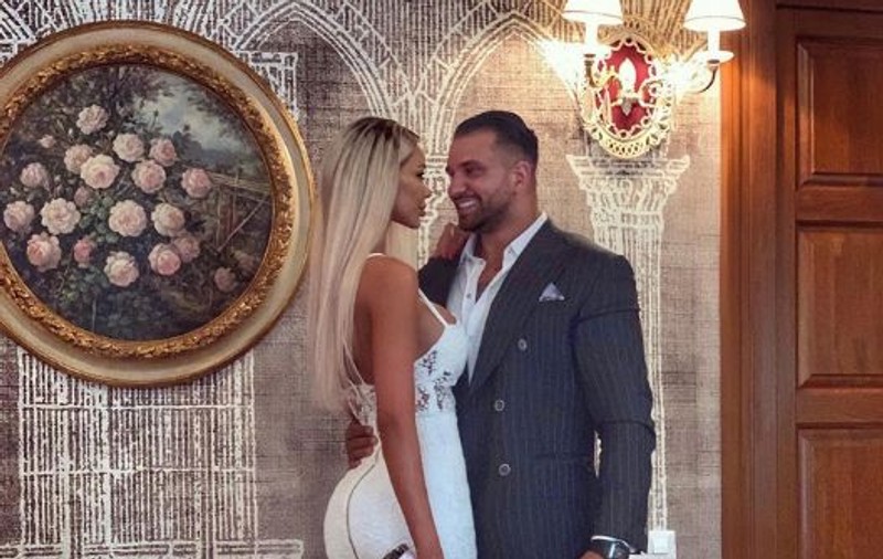 Toată lumea îi dă certați, dar Bianca Drăgușanu și Alex Bodi se distrează de minune!