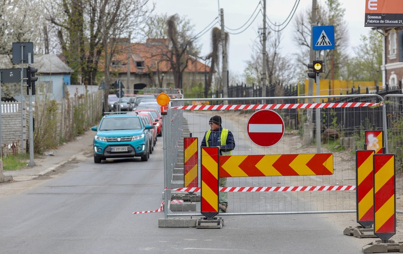 Sens unic pe Fabrica de Glucoză! Șoferii vor circula doar dinspre Şoseaua Petricani - Nod A3 spre Şoseaua Barbu Văcărescu