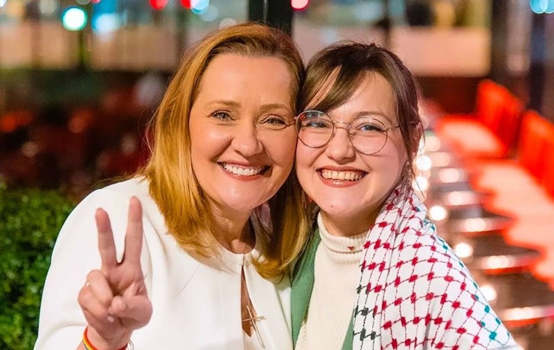 Cum s-a schimbat relația dintre Elena Lasconi și fiica ei într-un an. Oana a trecut de la „dezgust” la sentimentul de mândrie pentru mama ei