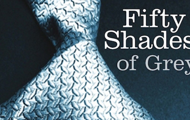 Autoarea  "Fifty Shades of Grey" loveşte din nou! Un criminal în serie intră în acţiune  