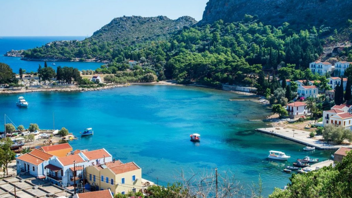 VIDEO Grecia anunță că primește turiști de vineri. Care sunt condițiile de intrare în țară