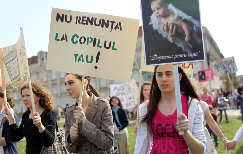 Studenţii iau cu asalt „Marșul pentru Viață” 