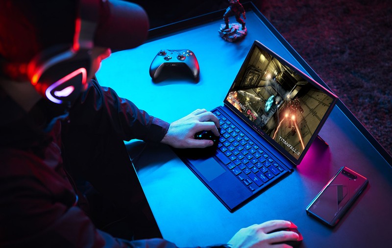 ASUS ROG Flow Z13 (GZ301): joacă-te oricând, în orice poziție