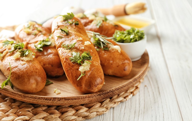 Rețete cu pâine. Idei rapide și delicioase pentru bunătăți din pâine