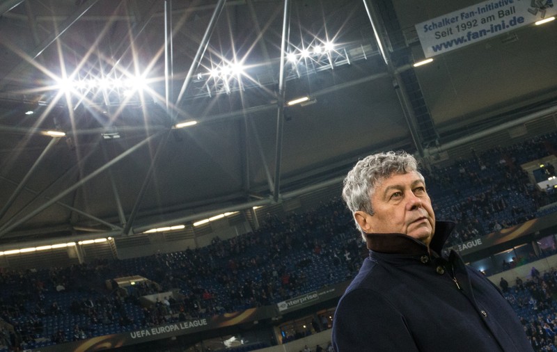 Mircea Lucescu și Ștefan Radu și-au aflat adversarii din optimile Europa League. ^Șocuri între spanioli și englezi. Programul complet