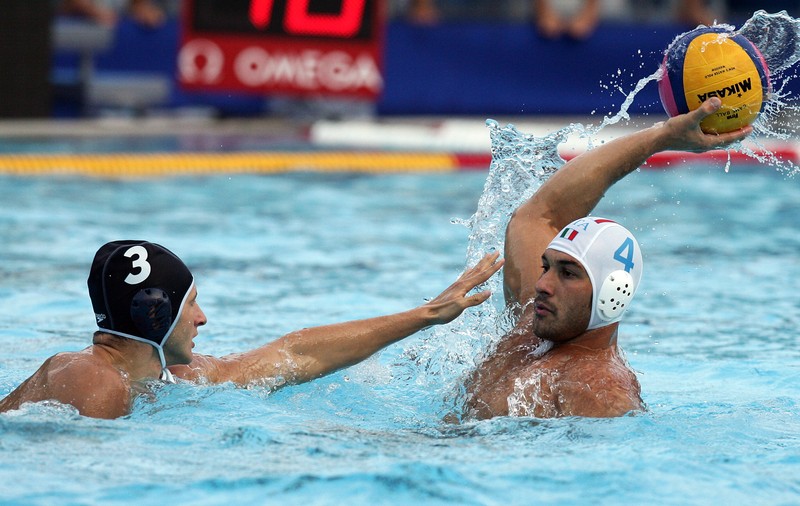 Italia a învins România cu 11-5, la Campionatul European de polo pe apă. ^Misiune imposibilă pentru tricolori. Vineri, decisivul cu Germania