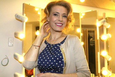 Monica Anghel ar fi putut să predea