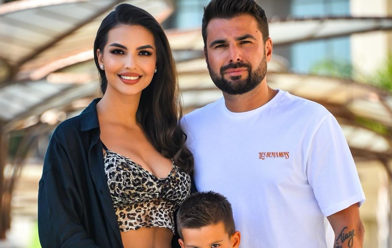 Imagini cu noul apartament de lux în care locuiește Adrian Mutu în Azerbaidjan. Sandra a postat primele fotografii