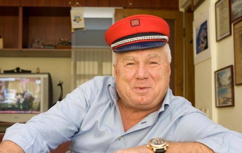 Milionarul Tăbăcaru le-a cerut bucătarilor de pe Titanic să-i prepare produse tradiţionale de Paşte