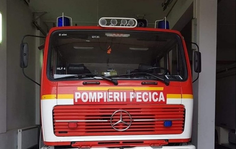 Cadavrul unui bărbat, scos dintr-o fântână din Arad. Fratele său l-a găsit