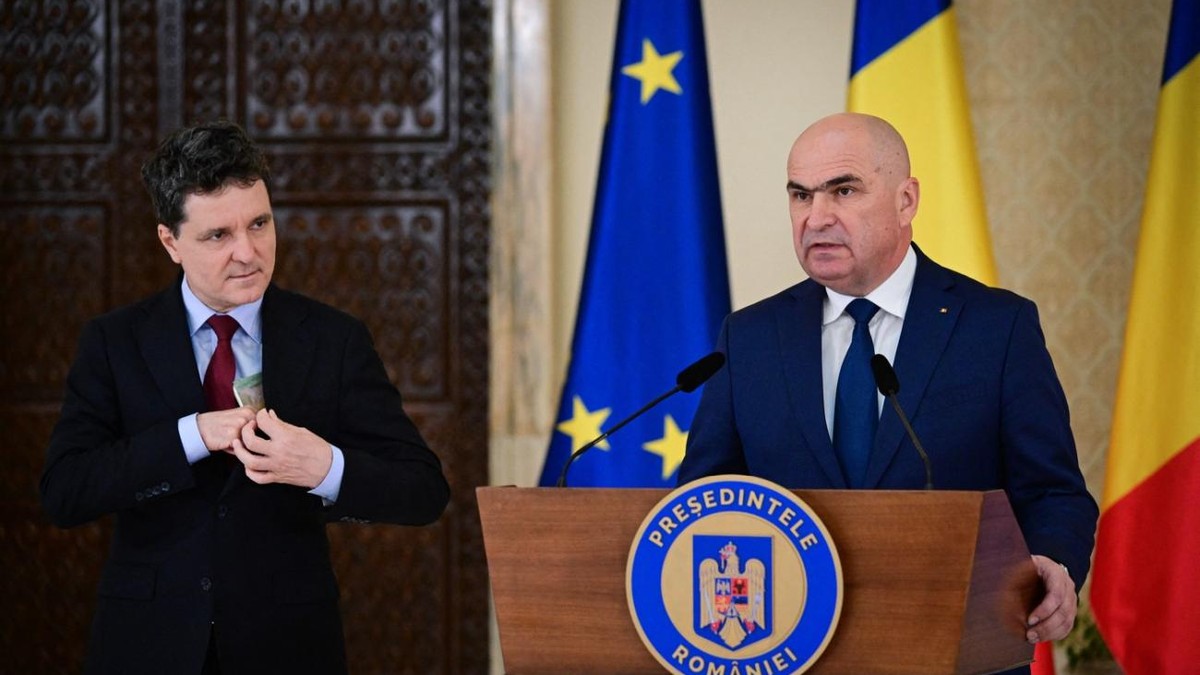 Ilie Bolojan poate rămâne premier până la toamnă. Parlamentul intră în vacanţă peste două zile, iar Nicușor Dan nu s-a înțeles cu partidele
