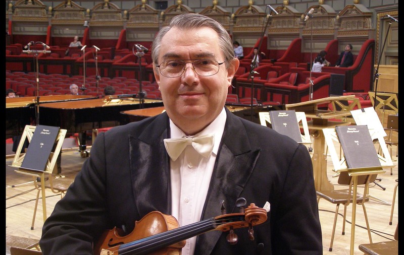 Violonistul Dan Enășescu a murit la 67 de ani. Mesajul transmis de Filarmonica “George Enescu”