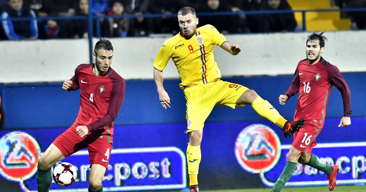 George Pușcaș, la Palermo. Atacantul a semnat un contract pe patru ani
