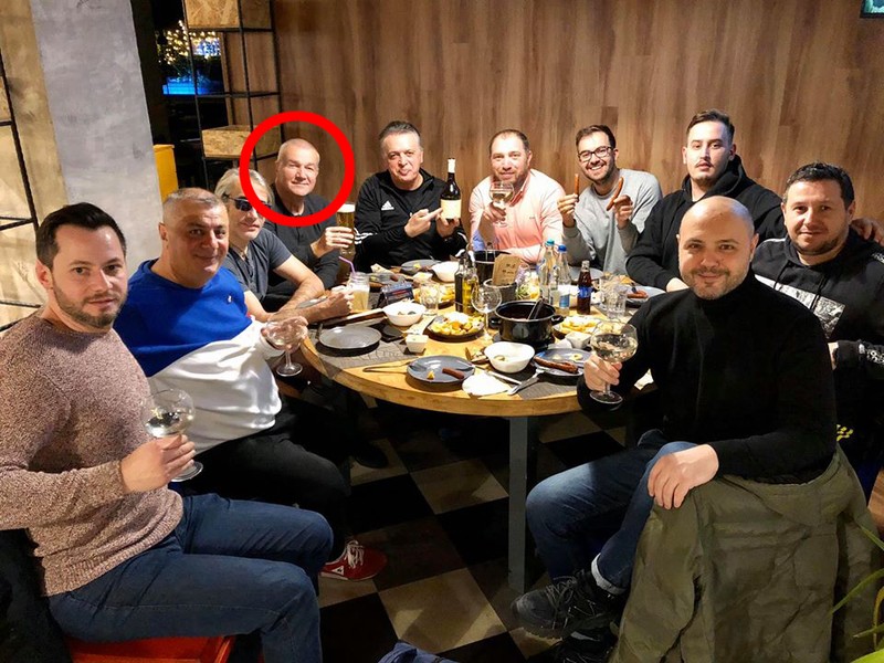 Dan Bittman la prima ieșire ”cu băieții” după operația de implant de păr