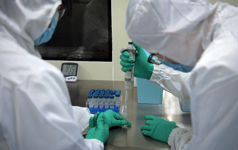 Agenția Națională a Medicamentului și Dispozitivelor Medicale din România face angajări. Se caută farmaciști, biologi și juriști