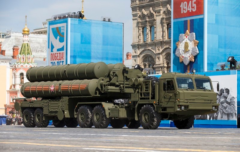 Rusia va livra rachete în valoare de 5 miliarde de dolari către India